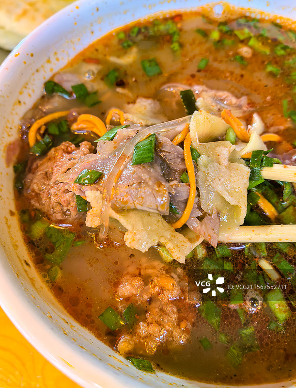 豫菜洛阳不翻汤特色美食小吃特写图片素材