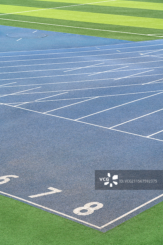 田径跑道起跑线俯视图图片素材