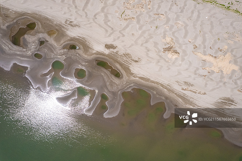 航拍长江和湖北许广高速荆岳大桥图片素材