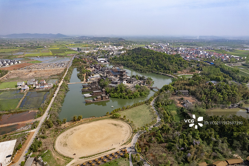 航拍湖北赤壁市三国赤壁古战场景区图片素材