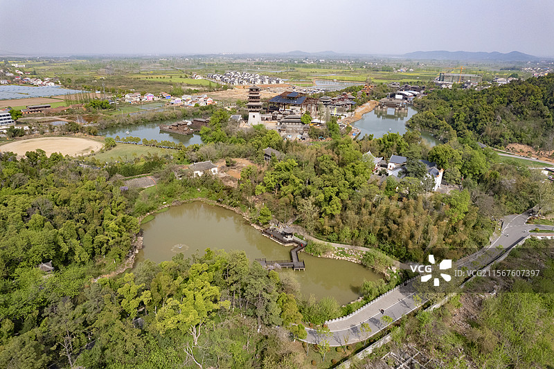 航拍湖北赤壁市三国赤壁古战场景区图片素材