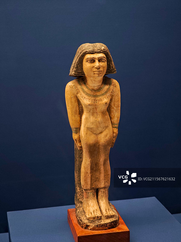 上海博物馆古埃及文明大展木质雕像展示图片素材