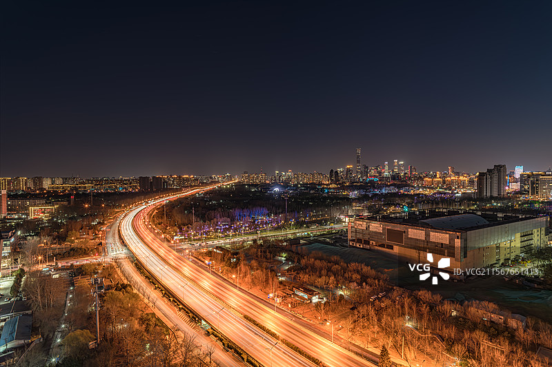 北京夜路京平高速繁华国贸建筑群城市风光图片素材