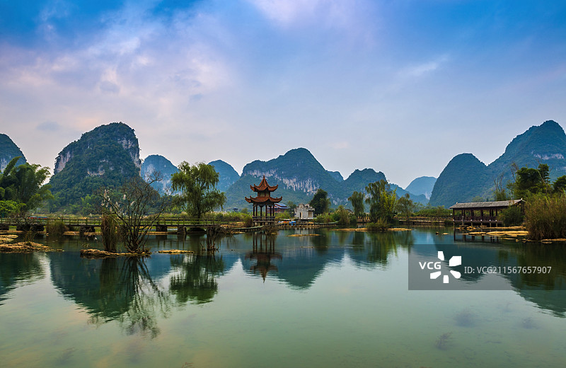 鹅泉风景区的美景图片素材