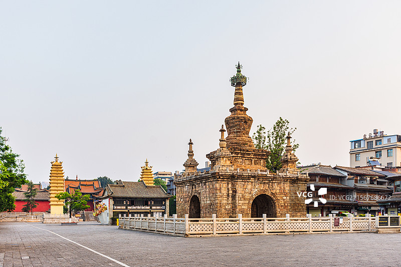 云南昆明官渡古镇：官渡金刚塔图片素材