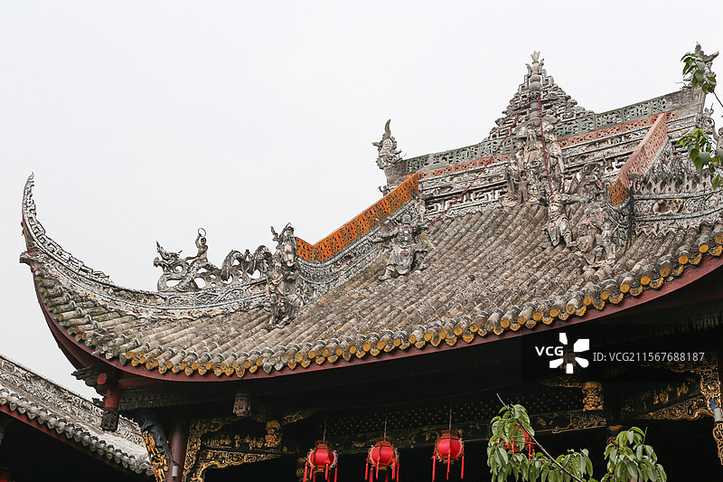 四川自贡王爷庙的古戏台屋顶图片素材