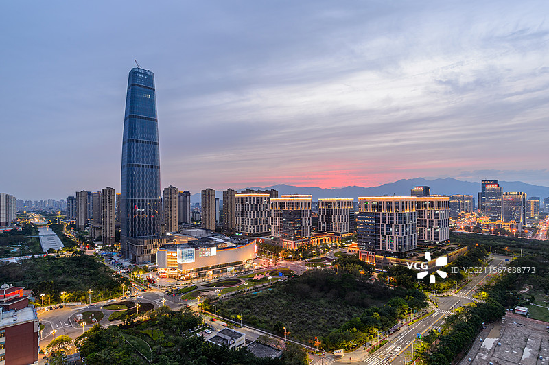 夜色中的厦门软件园3期图片素材