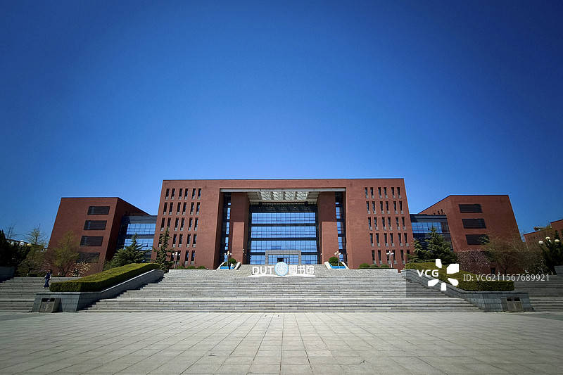 大连理工大学令希图书馆图片素材