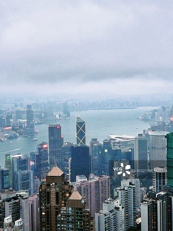太平山顶的城市风景图片素材