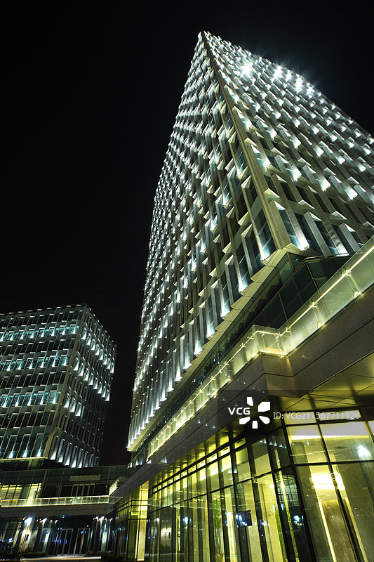 城市商务建筑夜景图片素材