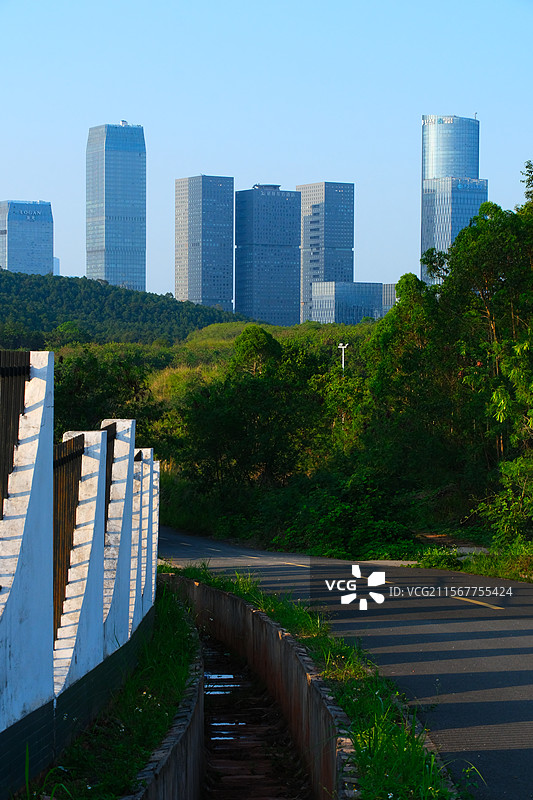 空旷的道路图片素材