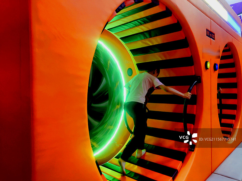 2025世界文旅产业博览会、游乐设备、游艺设备、拓展训练、少儿、儿童、成人图片素材