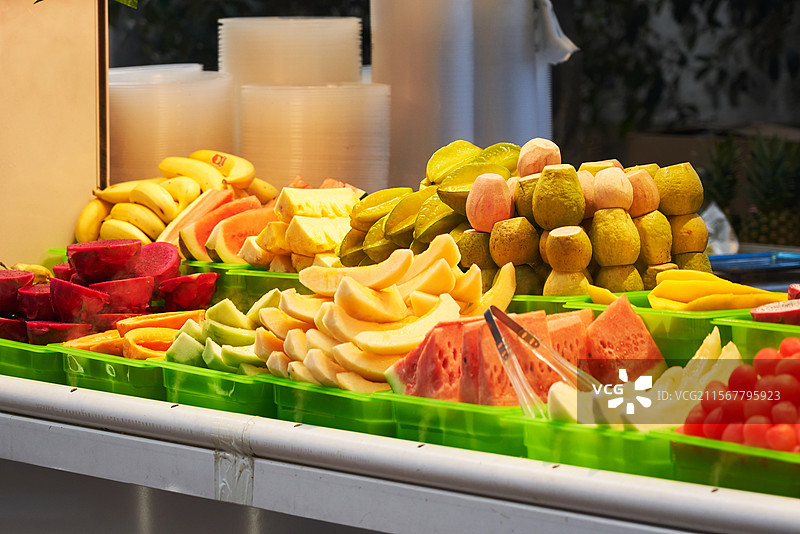 夏日清凉水果拼盘图片素材
