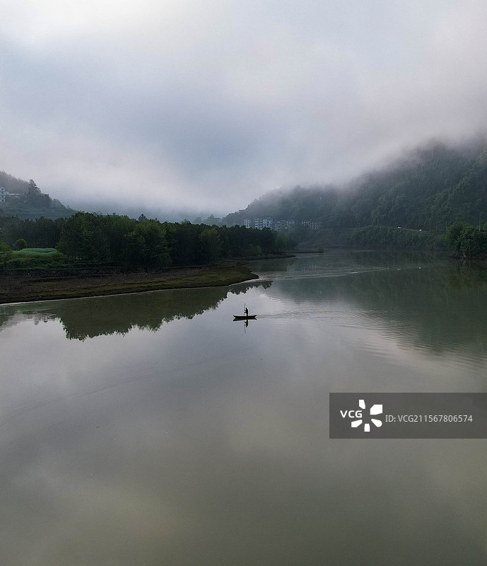 航拍湖北恩施市屯堡乡鸭松溪风光图片素材