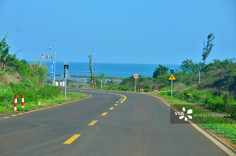 海南环岛公路玉包港图片素材