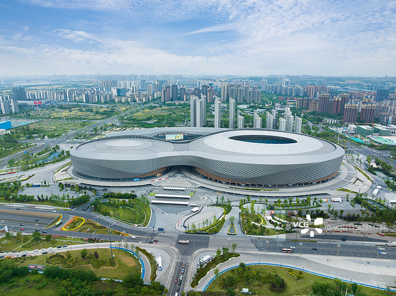 成都凤凰山体育公园城市全景航拍图图片素材