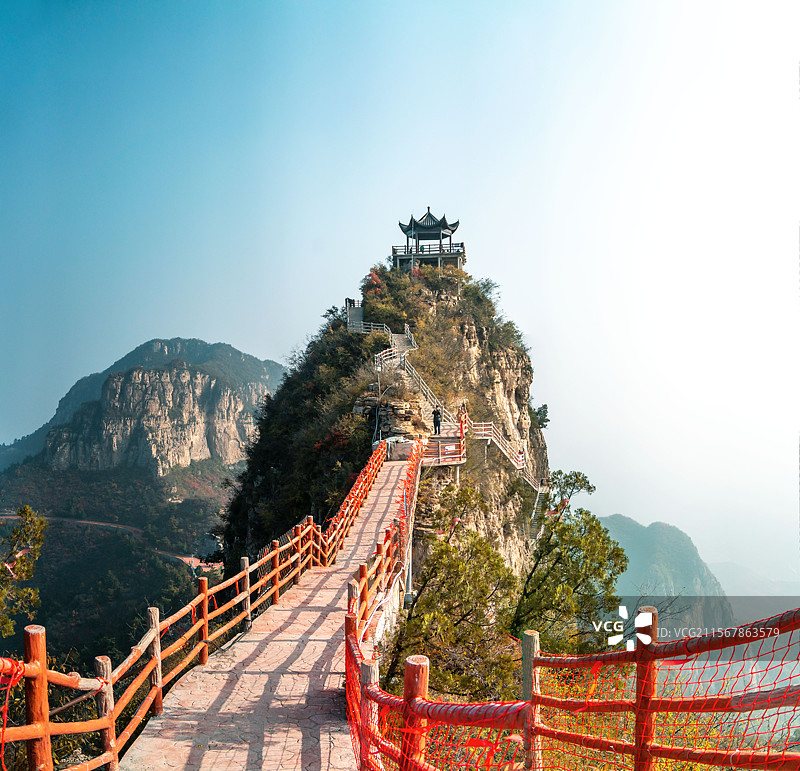 太行五指山 悬崖峭壁 云雾缭绕 奇石异景图片素材