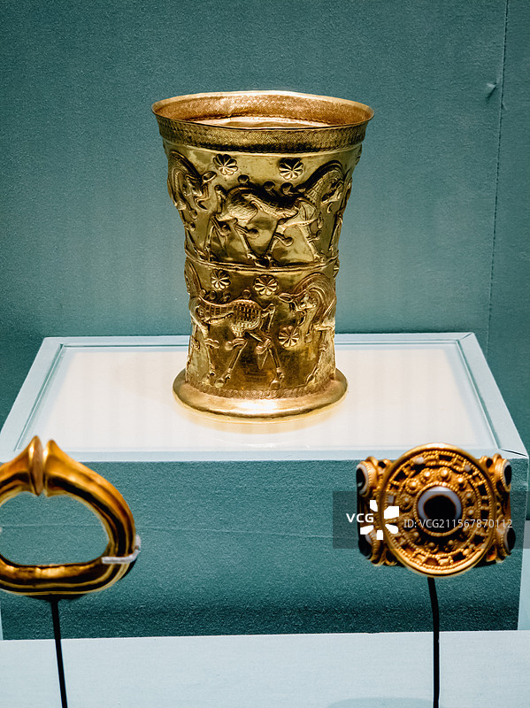 古波斯 伊朗 文物 历史 博物馆日 金饰 大流士 薛西斯 楔形文字图片素材