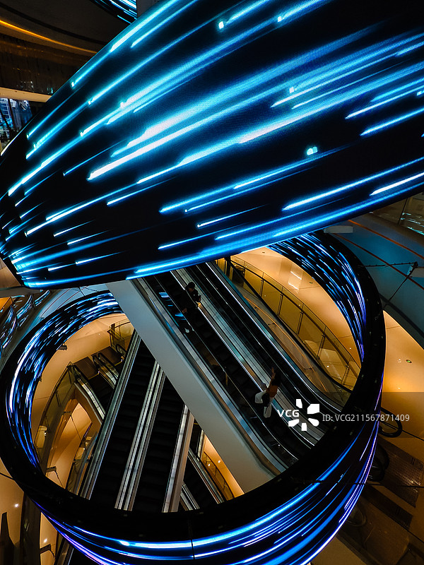 商场间的科技图片素材