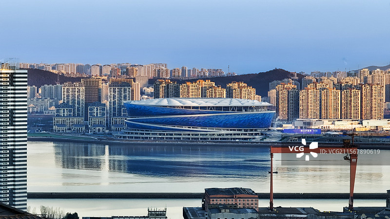 大连梭鱼湾足球场图片素材