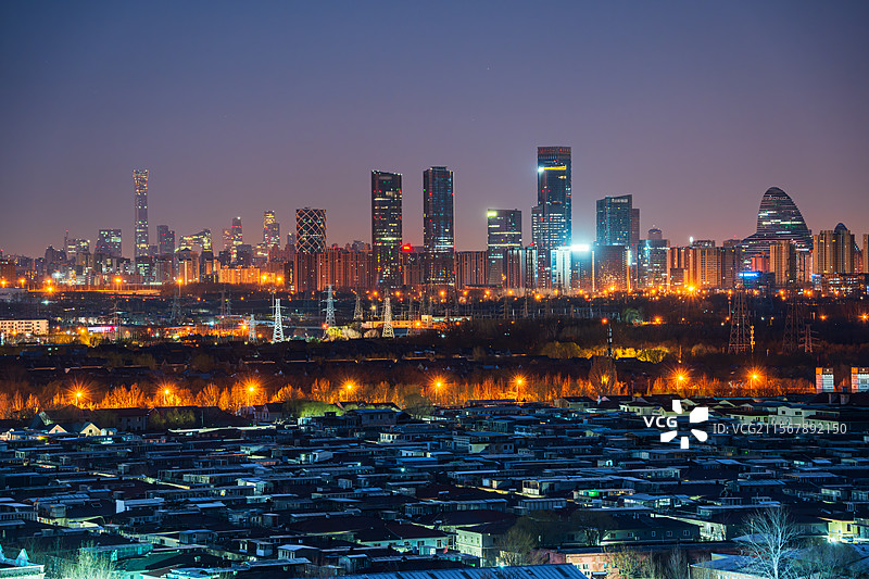 北京城市夜晚国贸望京高楼与居民生活区图片素材