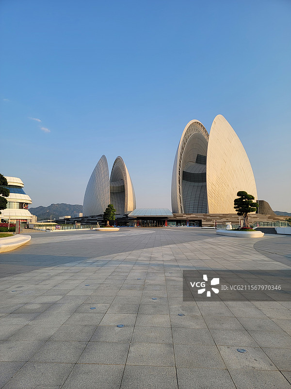 广东珠海大剧院日月贝图片素材