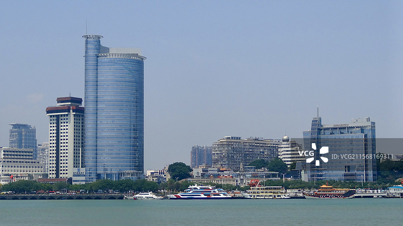 鼓浪屿望厦门城市景观图片素材