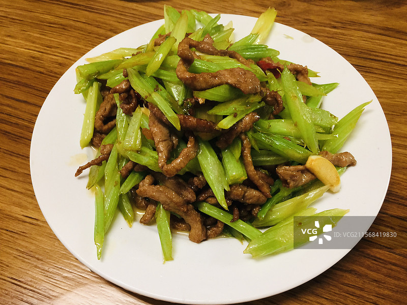 芹菜炒肉丝图片素材