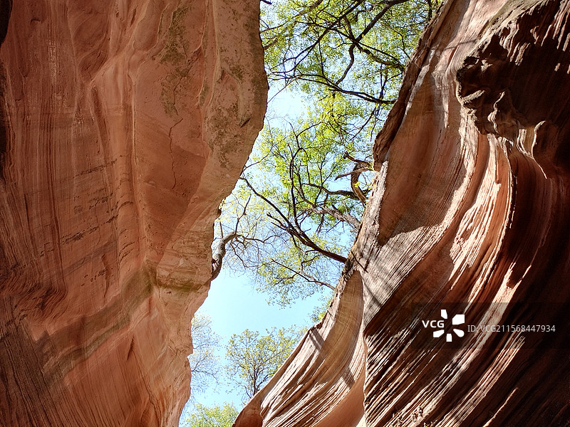 沟谷型丹霞地貌陕西甘泉大峡谷图片素材