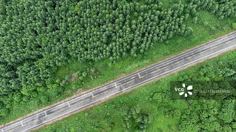 大兴安岭森林航拍——根河公路图片素材
