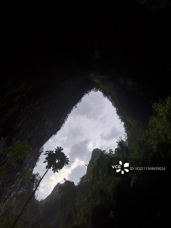 河池巴马百魔洞图片素材