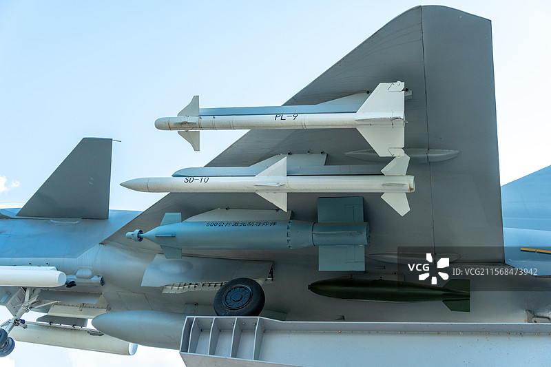 歼10C 挂载导弹 霹雳15图片素材