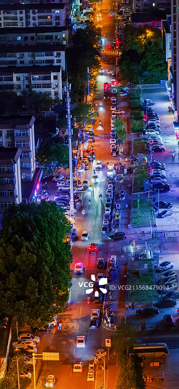 俯瞰廊坊城市夜景，文明路图片素材