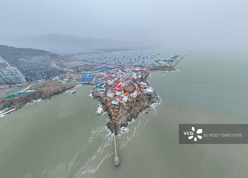 江苏省连云港市连岛小西山西山村海边海滩房子民宿图片素材