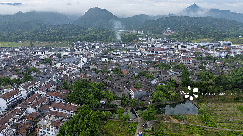 浙江台州仙居皤滩古镇风光航拍图片素材