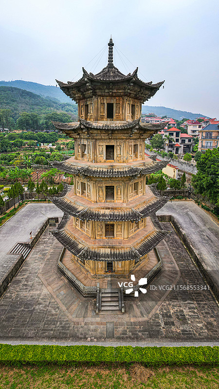 中国福建省莆田市南山广化寺释迦文佛塔图片素材