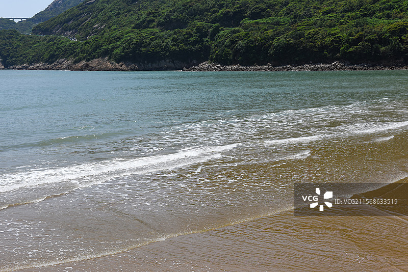 舟山大青山风景区青沙海滨沙滩海景浪花波涛全景风光图片素材
