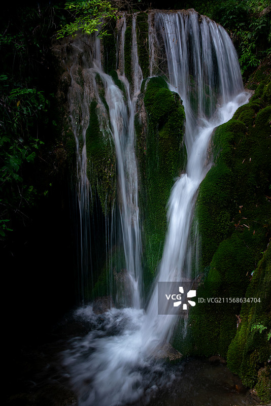 湖北郧西龙潭河里环境优图片素材