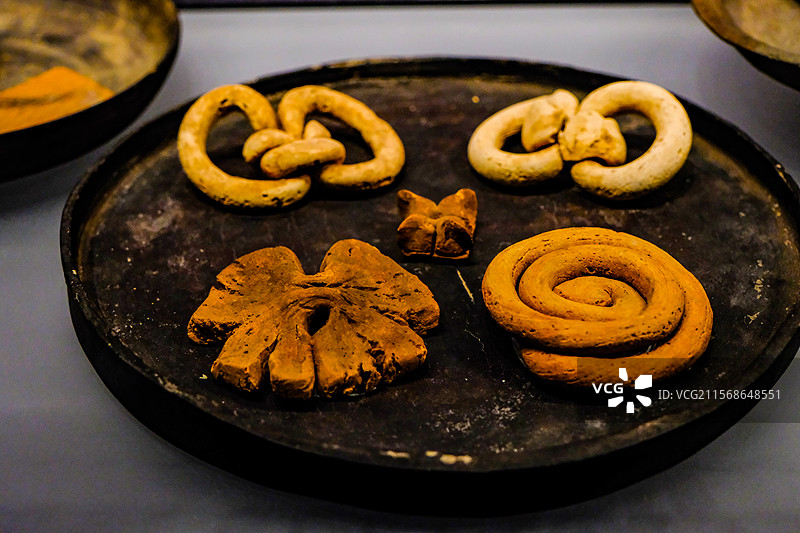 中国新疆博物馆馆藏文物精品，新疆出土唐代时期文物，设官建设，吐鲁番阿斯塔那古墓群出土，唐代点心图片素材