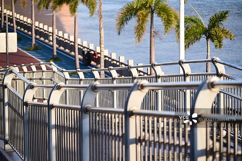 泉州东海人行天桥的栏杆图片素材