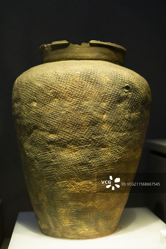 天台博物馆藏品：米格纹陶罐图片素材