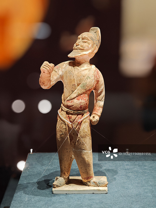 胡人俑（唐代），昭陵博物馆藏，上海闵行博物馆“贞观鉴——大唐历史文化主题展”图片素材