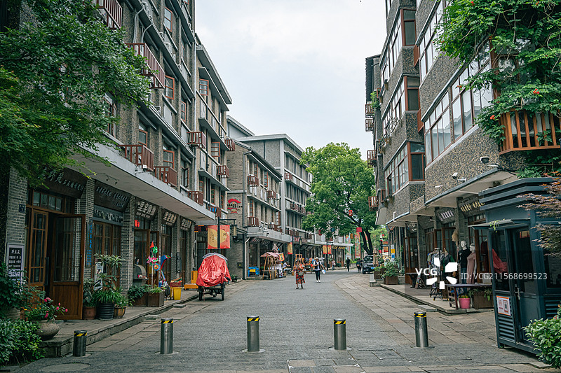 瓶窑老街，供销社型的建筑，八九十年代感图片素材