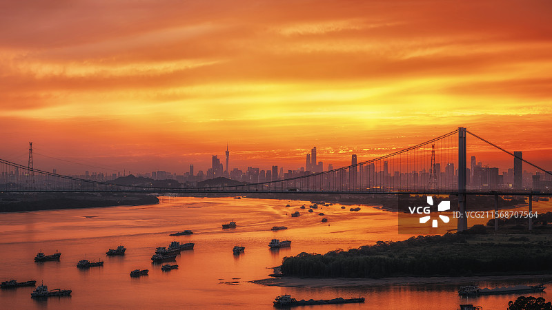 粤港澳大湾区黄埔大桥日落晚霞图片素材