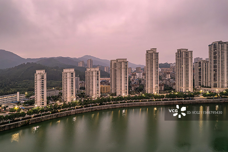 福建省南平市顺昌县清晨的城市风光图片素材