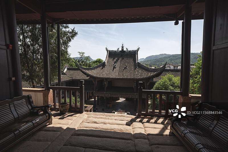 四川泸州尧坝古镇慈云寺戏台图片素材