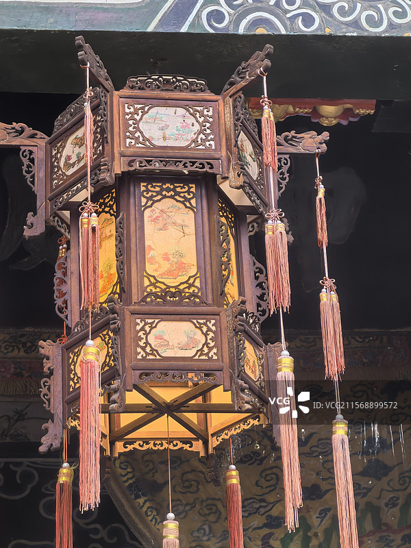 宜宾翠屏山哪吒行宫的宫灯图片素材