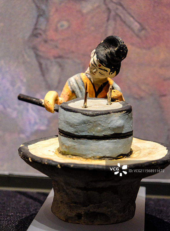 中国新疆博物馆馆藏文物精品，新疆出土唐代时期文物，设官建设，吐鲁番阿斯塔那古墓群出土，唐代点心图片素材