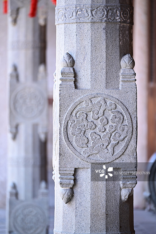 泉州天后宫的古代石柱图片素材