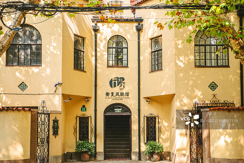 上海徐汇衡复风貌区，衡复风貌馆老洋房建筑图片素材